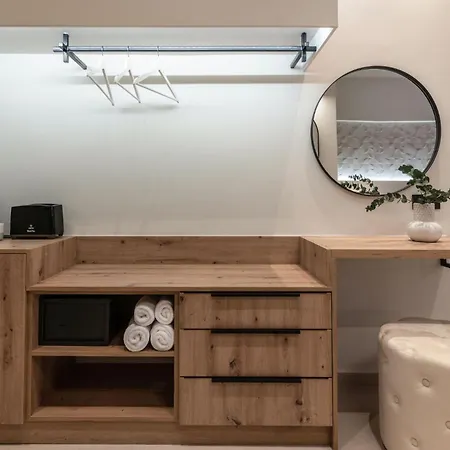 Apartman Enigma - 100m From Beach, By Zantewize