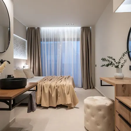 Apartment Enigma - 100m From Beach, By Zantewize